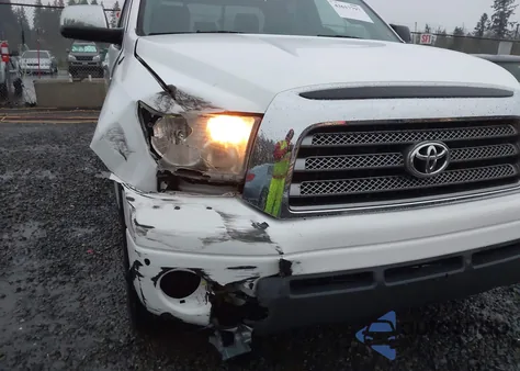 2007 Toyota Tundra Limited 5.7L V8 из США, поврежденный, VIN 5TFRV581X7X009616